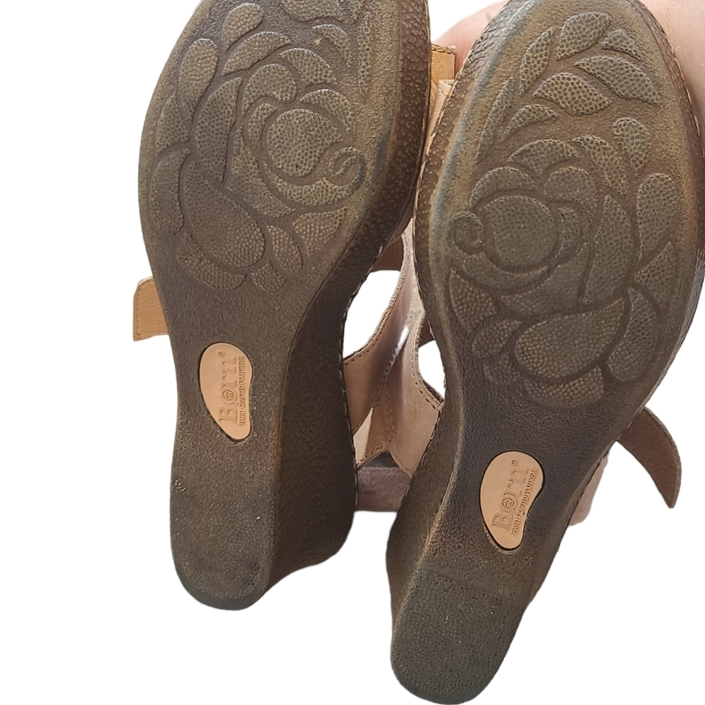 Born Boulder Leather Cork Wedge Sandal Tan Size 9 women's Shoe - Picture 11 of 11